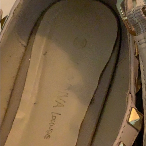 Nude studded flat shoes ankle strap - Picture 3 of 4